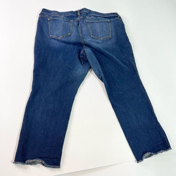 Torrid Straight Leg Jeans Women's 22 Blue High Rise Distressed Fray Ankle Denim - Picture 8 of 9